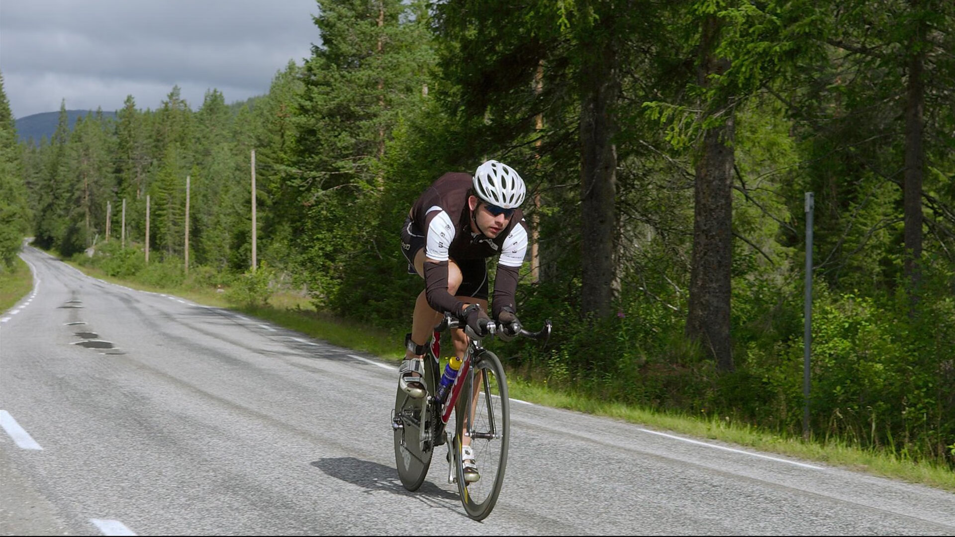 “萨尔·巴赫的爆发力，助力南非羚羊队破纪录”